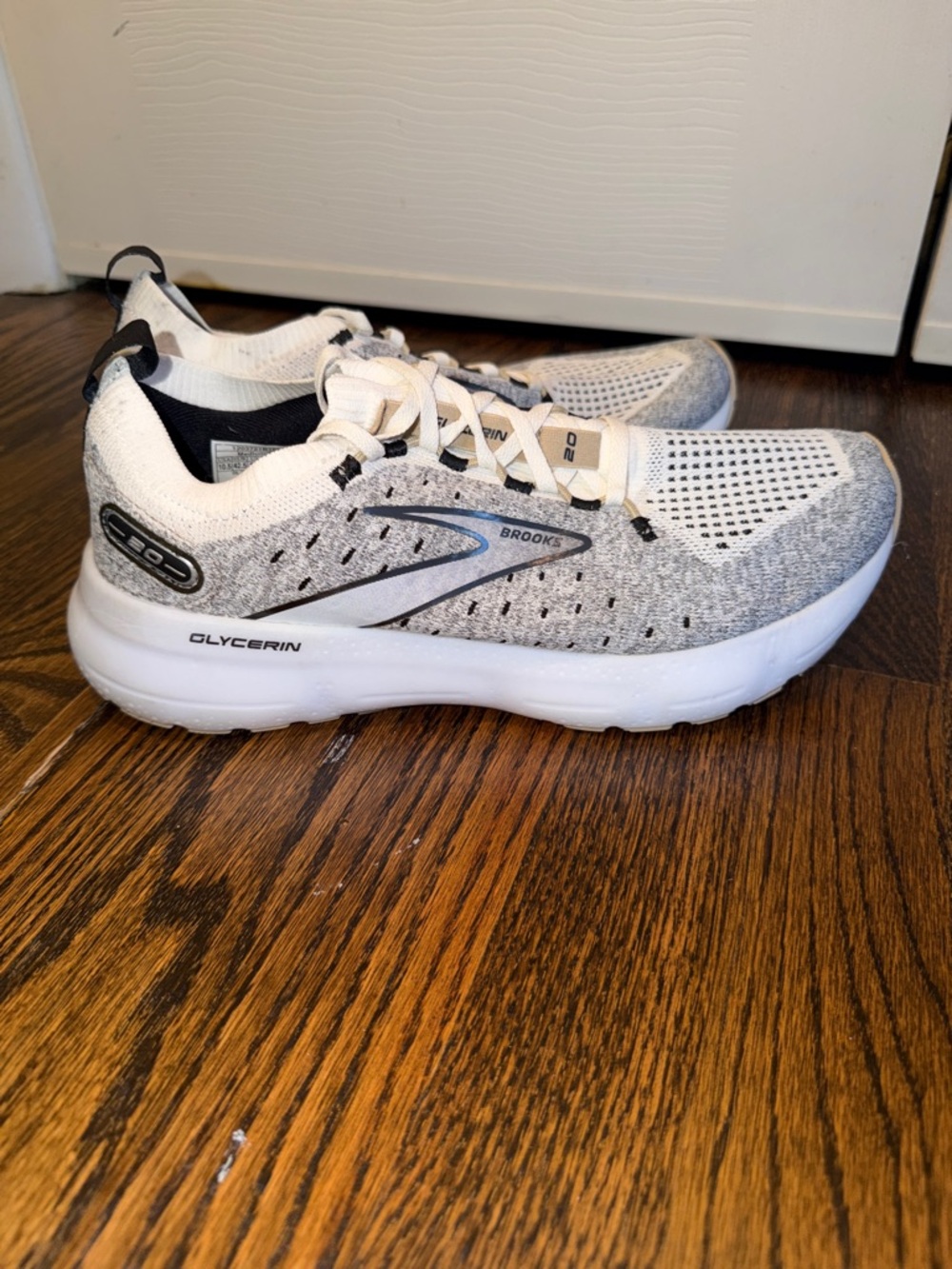 Brooks White and Gray Knit Running Sneakers